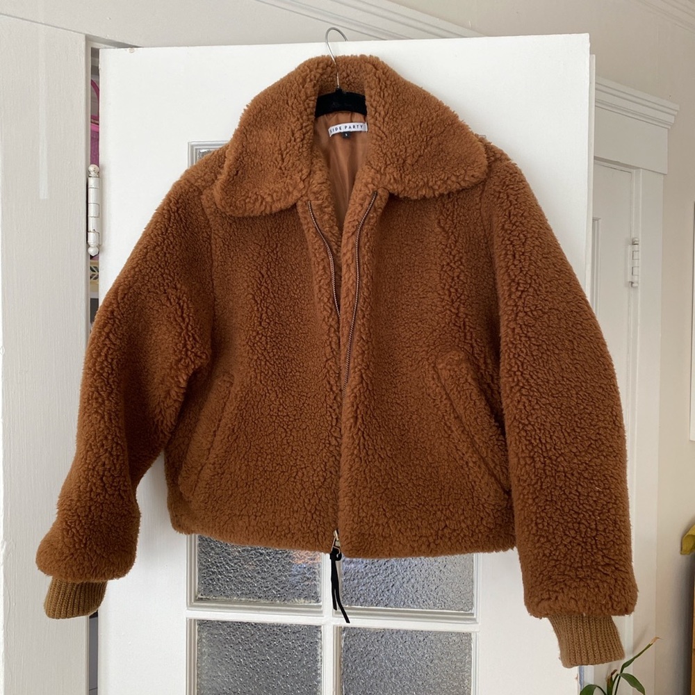 Lisa Says Gah / Side Party Brown Teddy Jacket 🧸